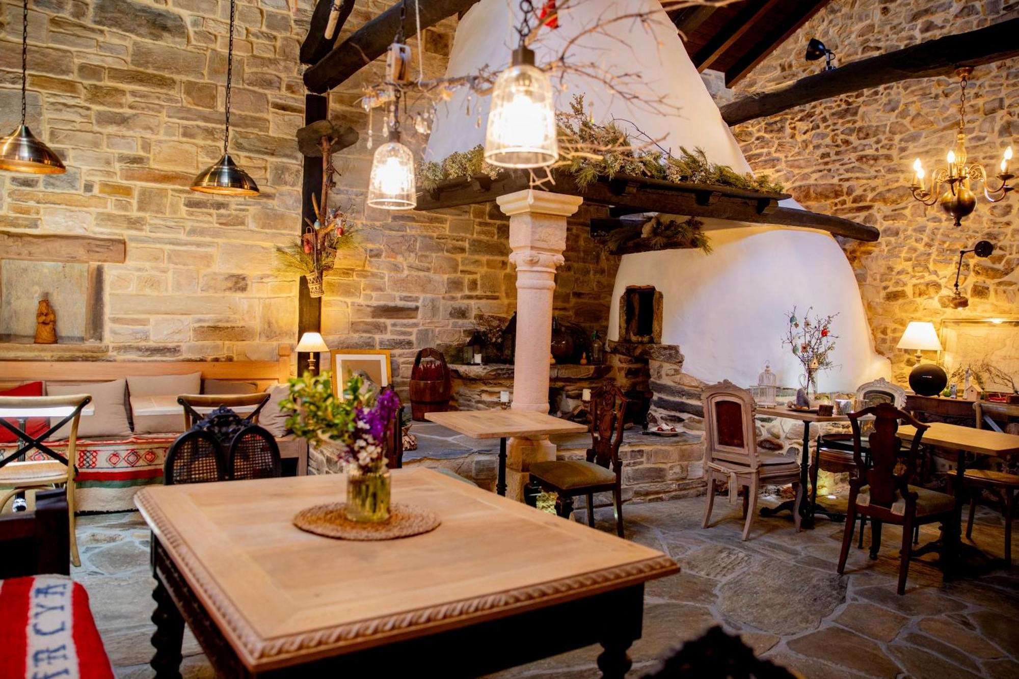 Via Avis Guest House Santa Catalina de Somoza Exterior photo